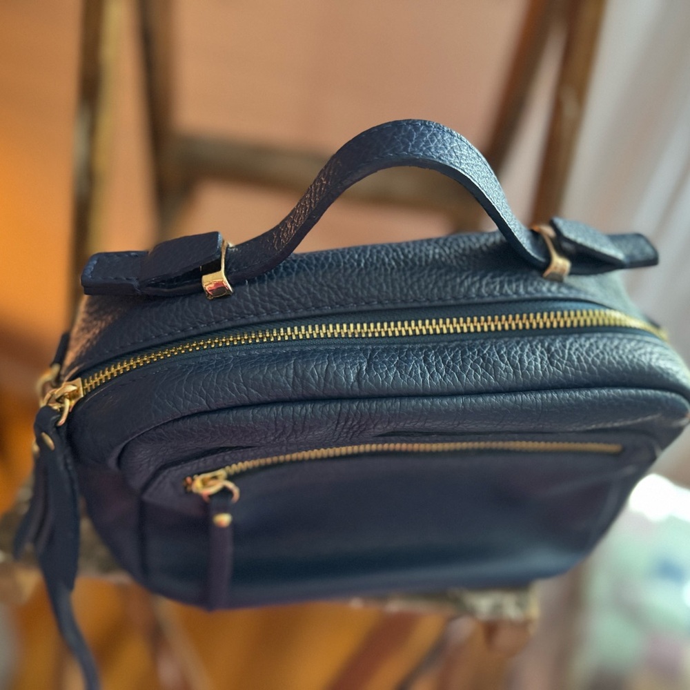 Elegant Navy Leather Handbag